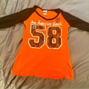 Campus Lifestyle Giants shirt